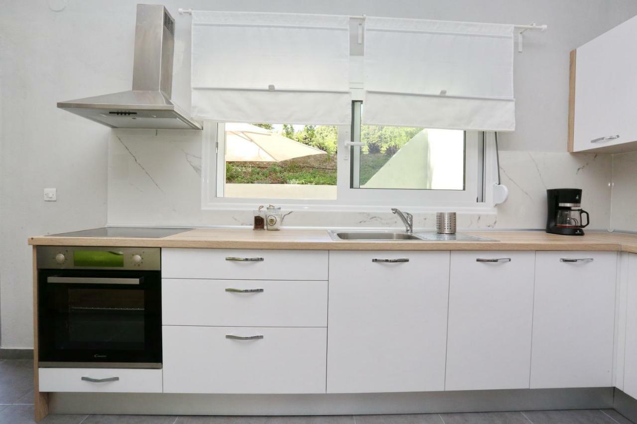 Polychrono Suite 2 Extérieur photo